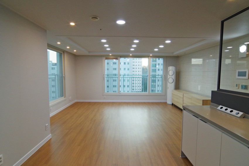 /user/w/withusinterior/editor/2207/681cc6a4633fac09b5f1fb6d74e442e3_1658734256_4833.jpg 이미지크게보기