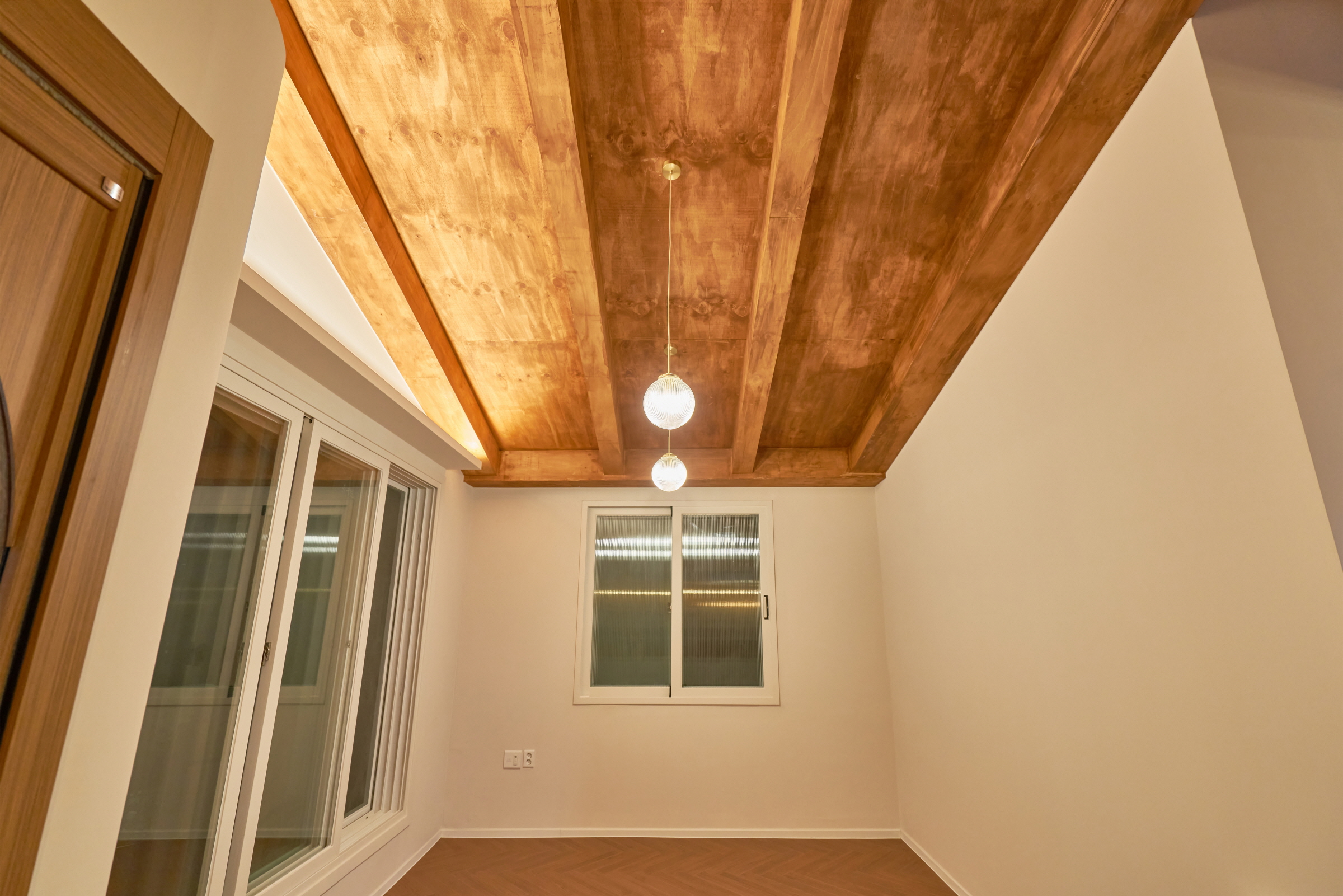 /user/w/withusinterior/editor/2209/39c11baae79eaa4b48b63acf75c09d41_1663545007_0514.jpg 이미지크게보기