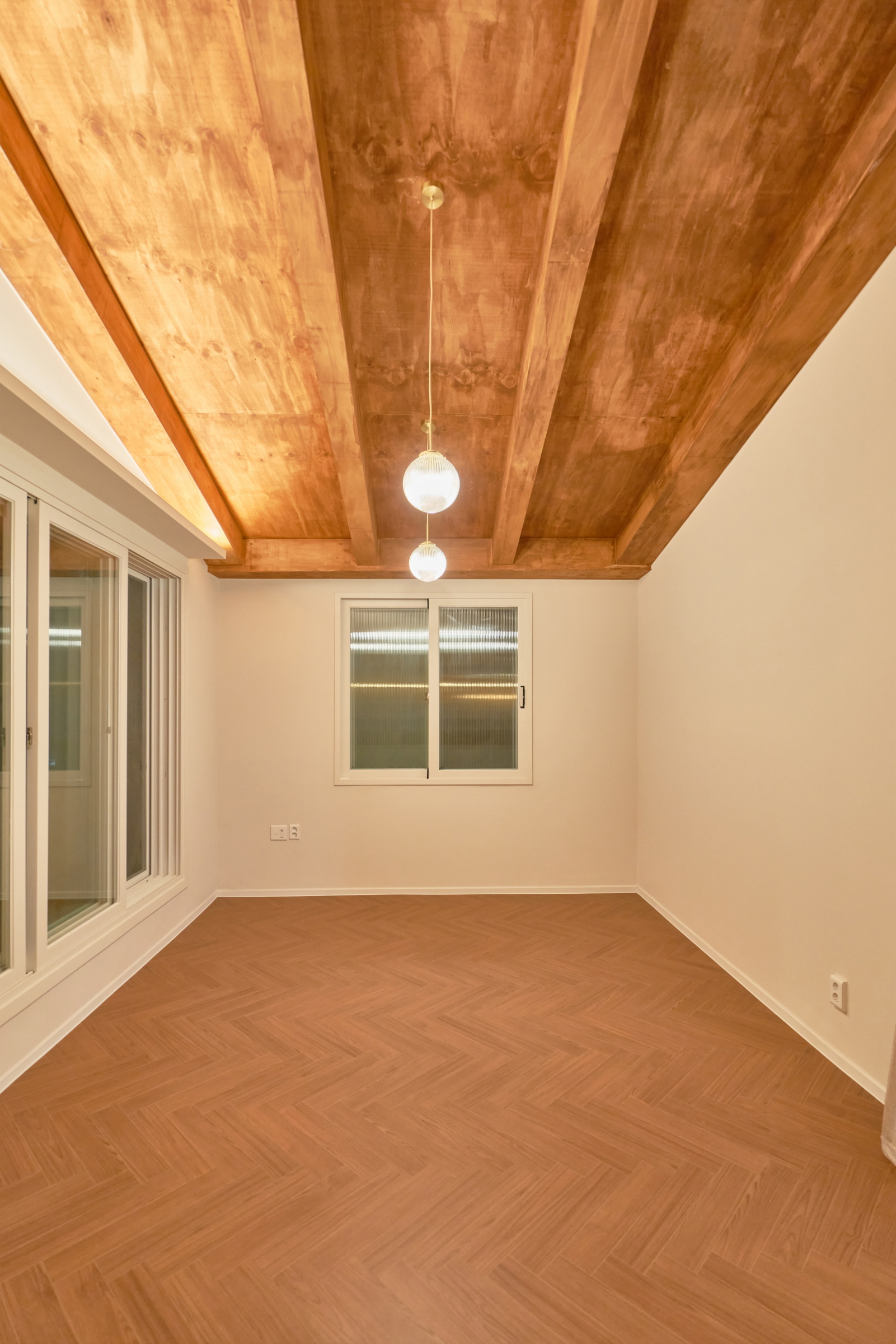 /user/w/withusinterior/editor/2209/39c11baae79eaa4b48b63acf75c09d41_1663545007_2887.jpg 이미지크게보기